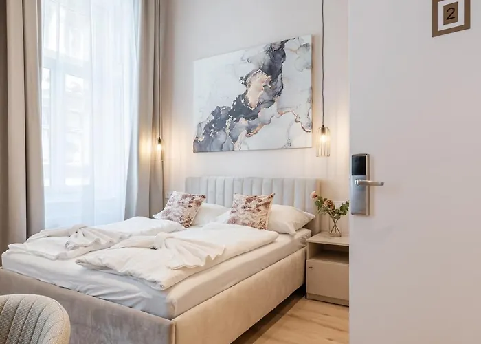 W30 - Wesselényi Charming - Location By Bqa Appartamento Budapest