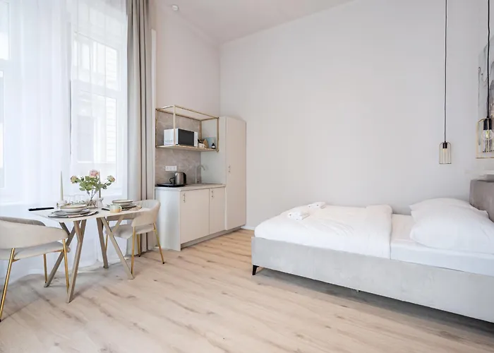 W30 - Wesselényi Charming - Location By Bqa Budapest