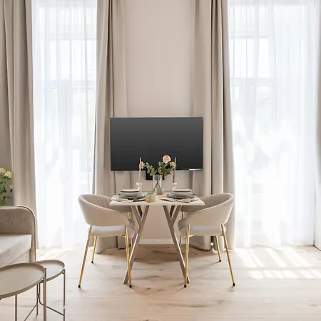 Apartment W30 - Wesselenyi Charming - Location By Bqa *